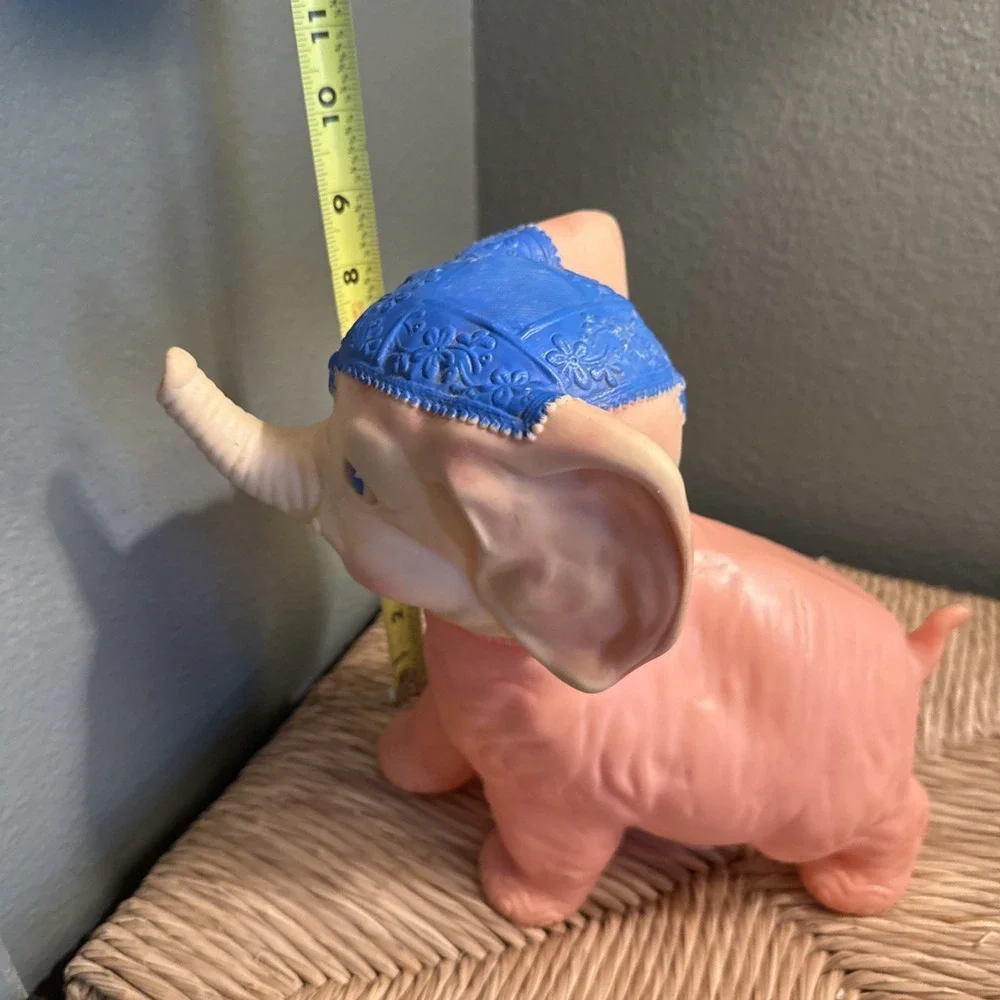 Pink Elephant Squeak Toy Vintage 1960s Circus Collectible The Sun Rubber Co